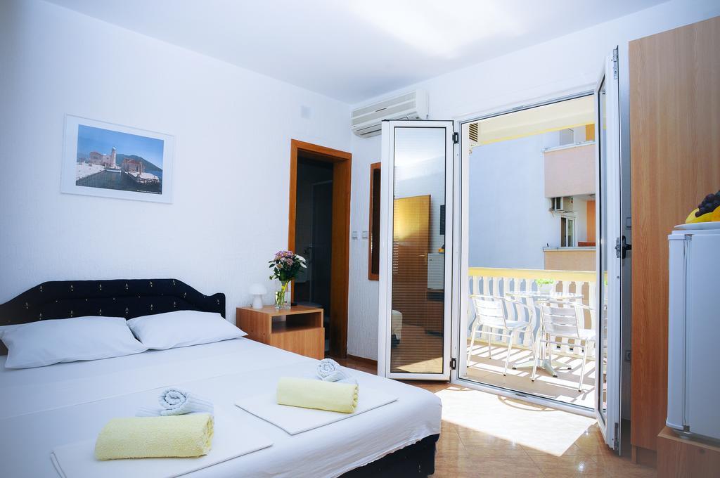 Budva Inn Guest House Zimmer foto