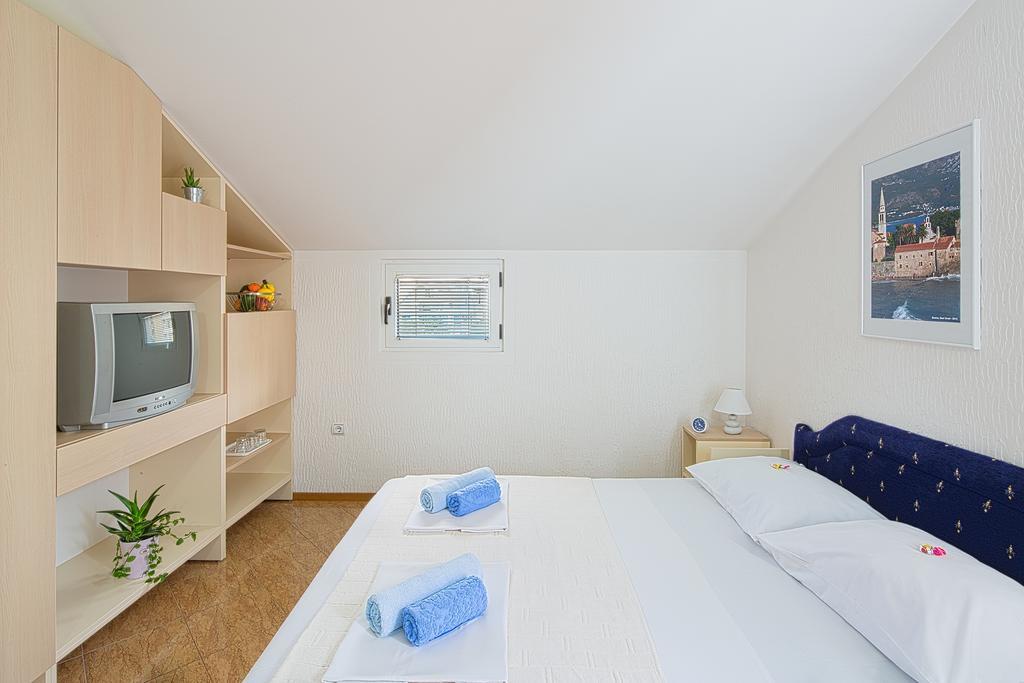 Budva Inn Guest House Exterior foto